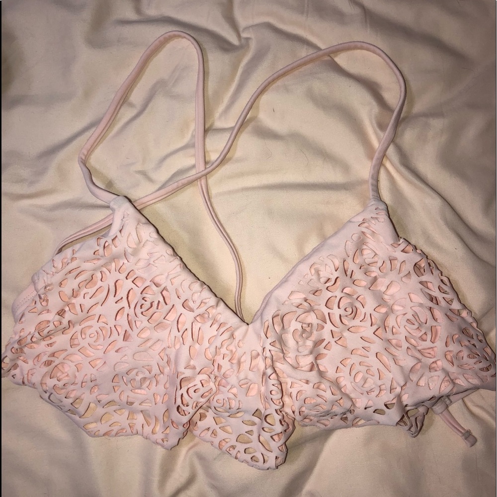 Swim suit tops